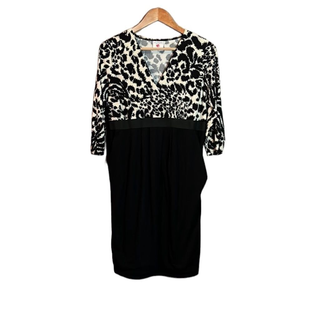 3 for $20! Two Hearts Maternity dress with pockets